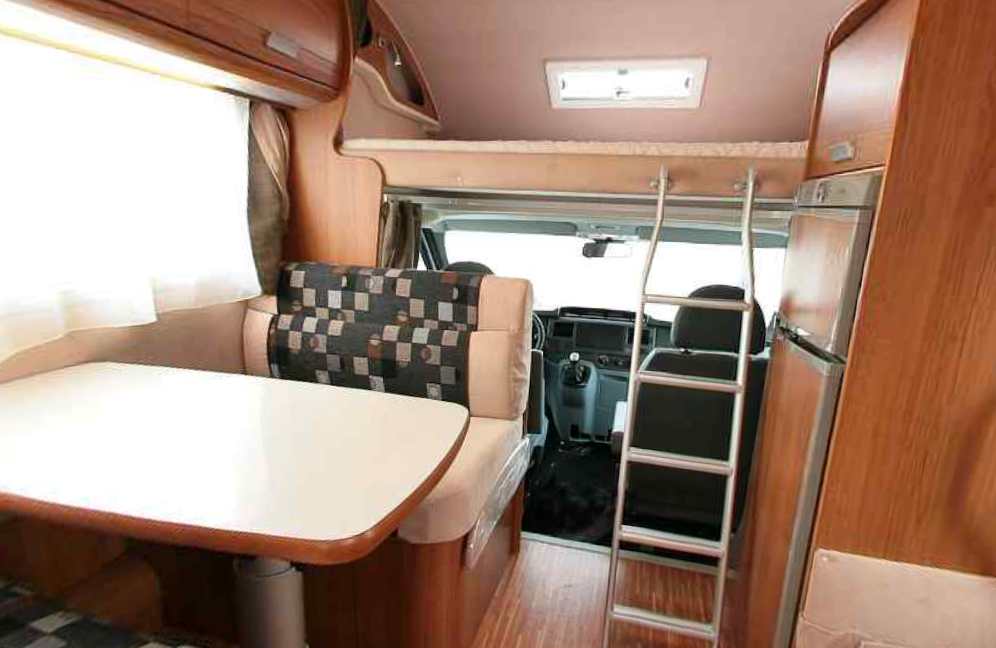Ford rimor superbrig 699 living #3